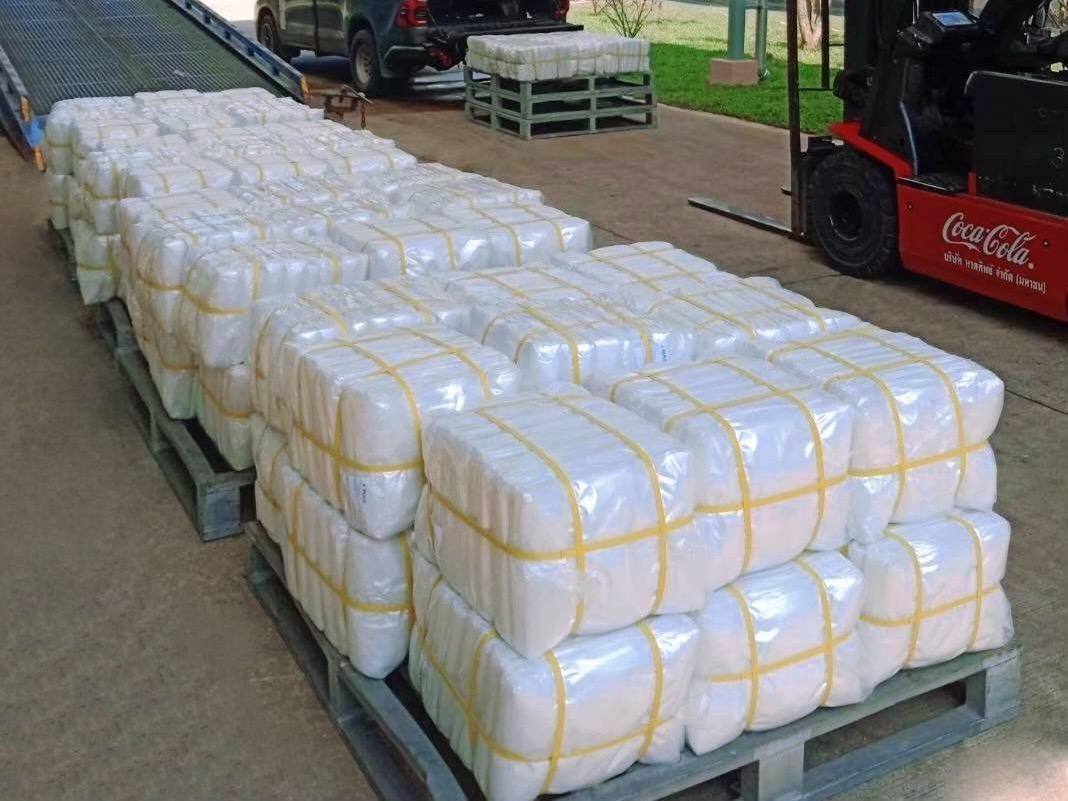 สินค้า พลาสติก ระหว่างการขนส่ง